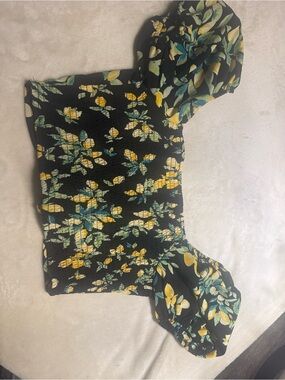 Black Floral Smocked Off-Shoulder Crop Top - Yellow & Green Print